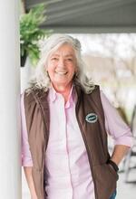 Real Estate Agent Joy Moore