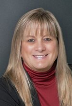 Real Estate Agent Jo McPhail